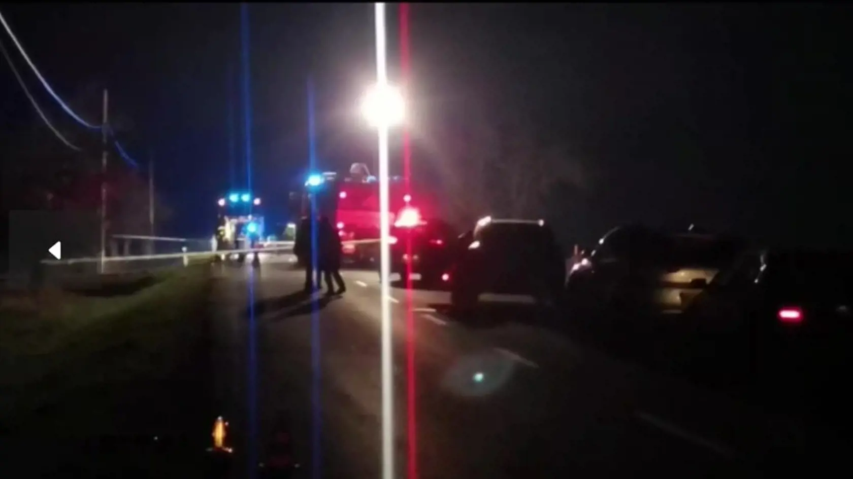 K tragickej dopravnej nehode dvoch osobných motorových vozidiel došlo v nedeľu podvečer na ceste v Behynciach, časti Tornale.