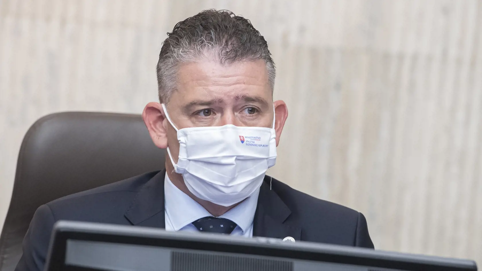 Na snímke minister vnútra Roman Mikulec (OĽaNO) počas 12. rokovania vlády SR 19. mája 2021 v Bratislave. FOTO TASR - Martin Baumann