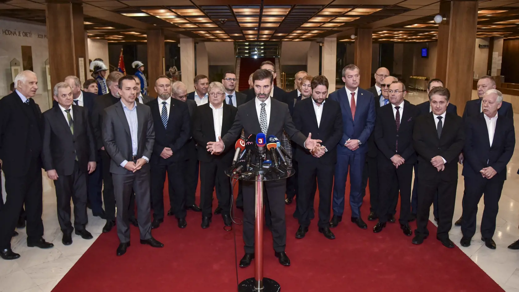 Na snímke mimoriadna tlačová konferencia poslaneckého klubu Smer-SD v NR SR v Bratislave 5. decembra 2019. FOTO TASR - Pavol Zachar