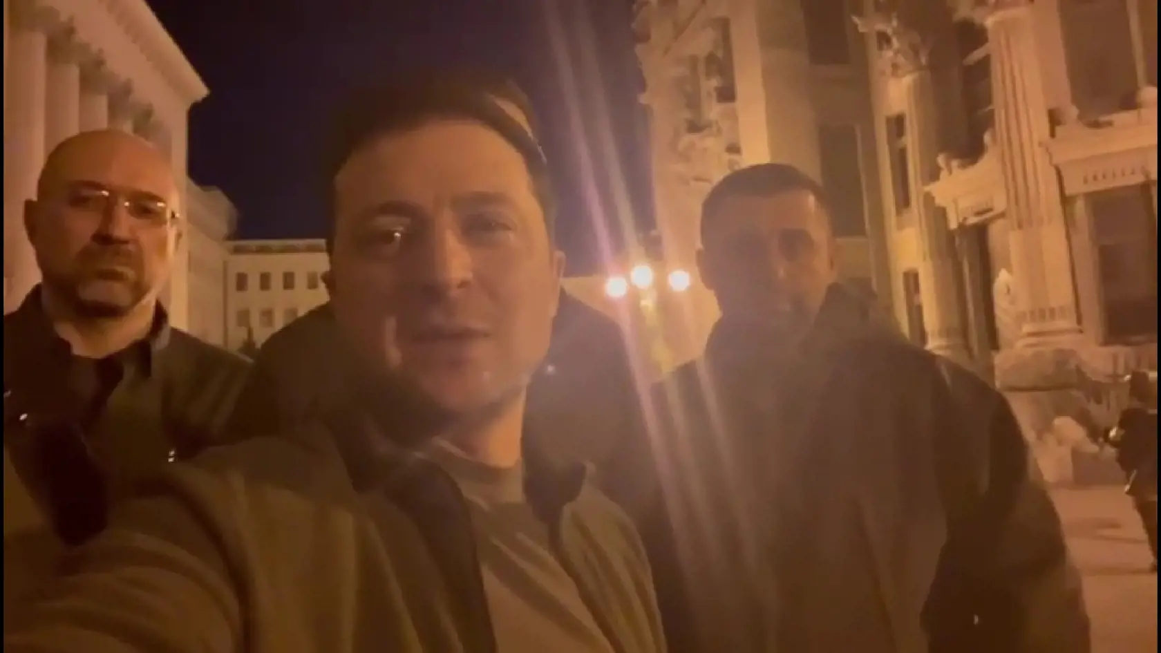 Video ukončil ukrajinský prezident slovami "Sláva Ukrajine!"