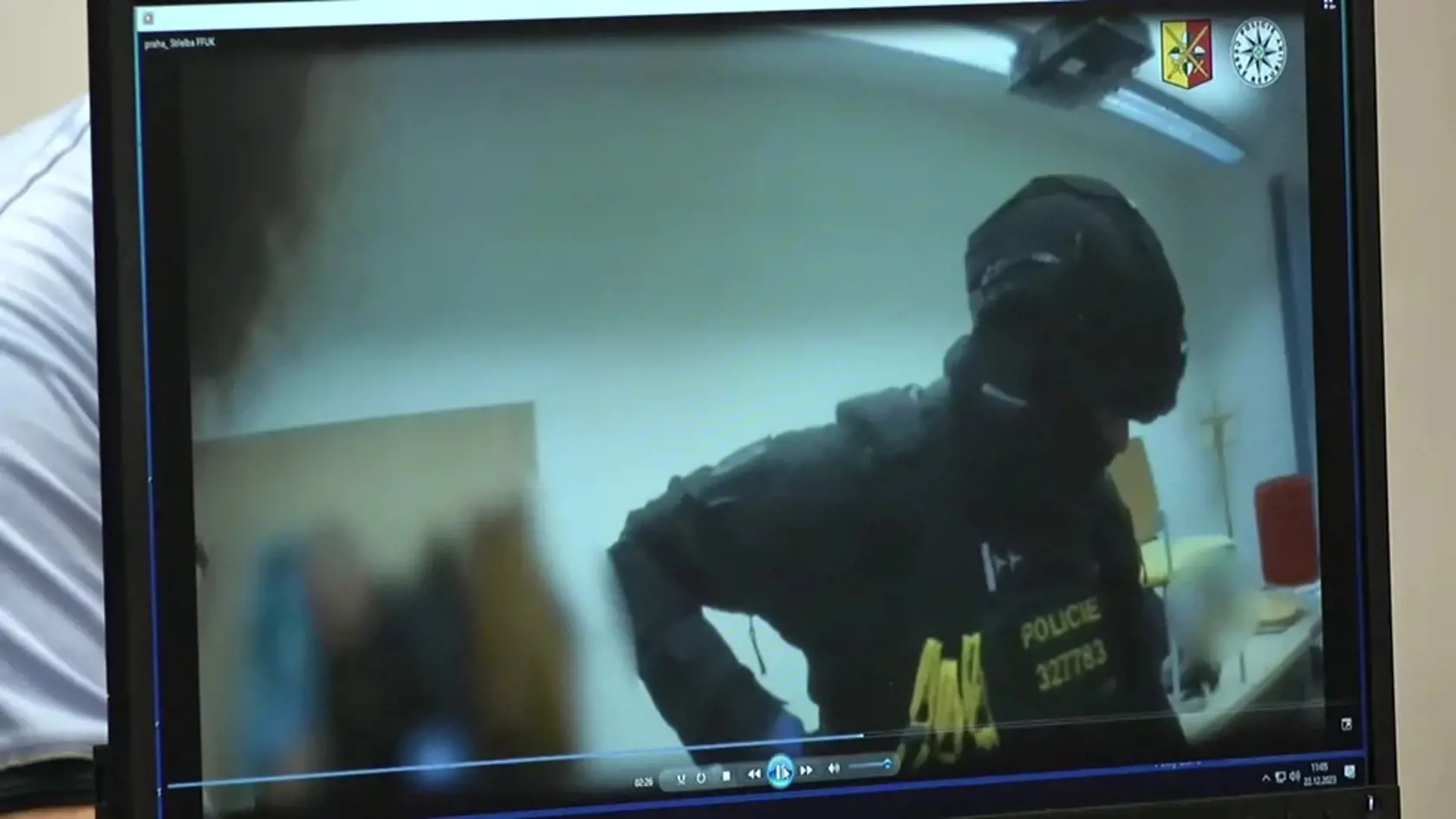 Česká polícia zverejnila zábery zo zásahu.