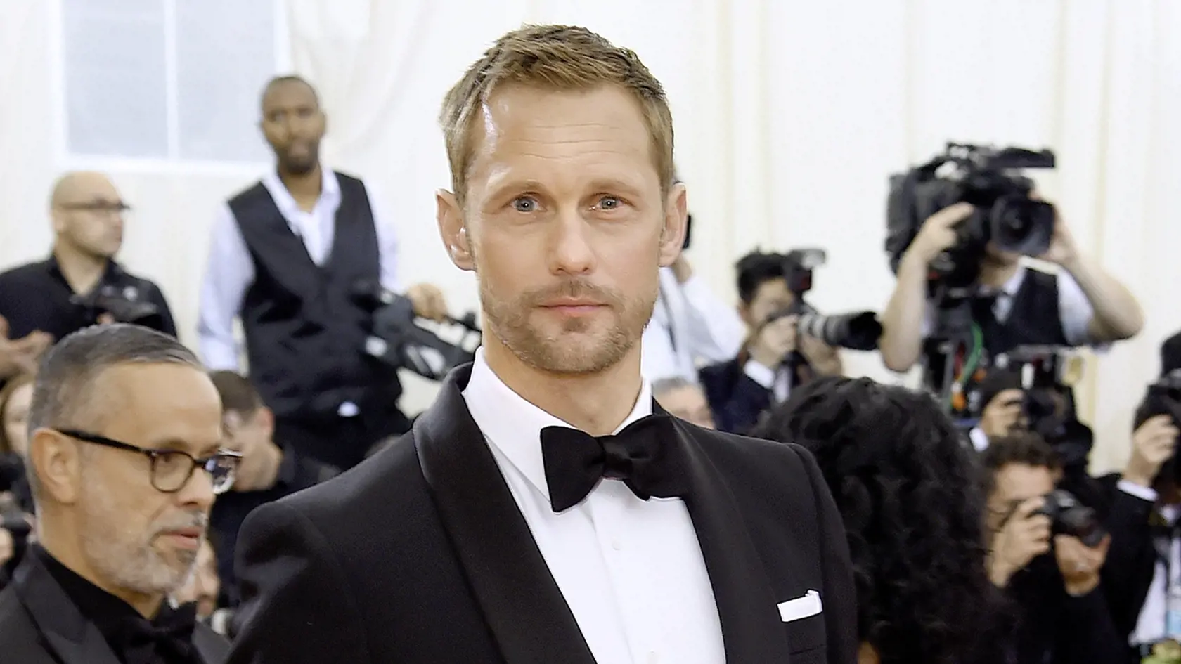 Alexander Johan Hjalmar Skarsgård: Sexi na dvakrát - Vojak & herec