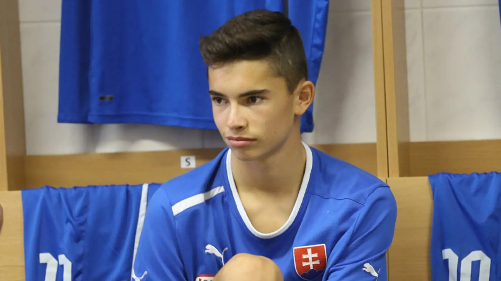 Stane sa aj z Lucasa Demitru taká hviezdou, ako bol jeho otec? Nádejný futbalista však nebude žiariť na ľade, ale na zelených trávnikoch.