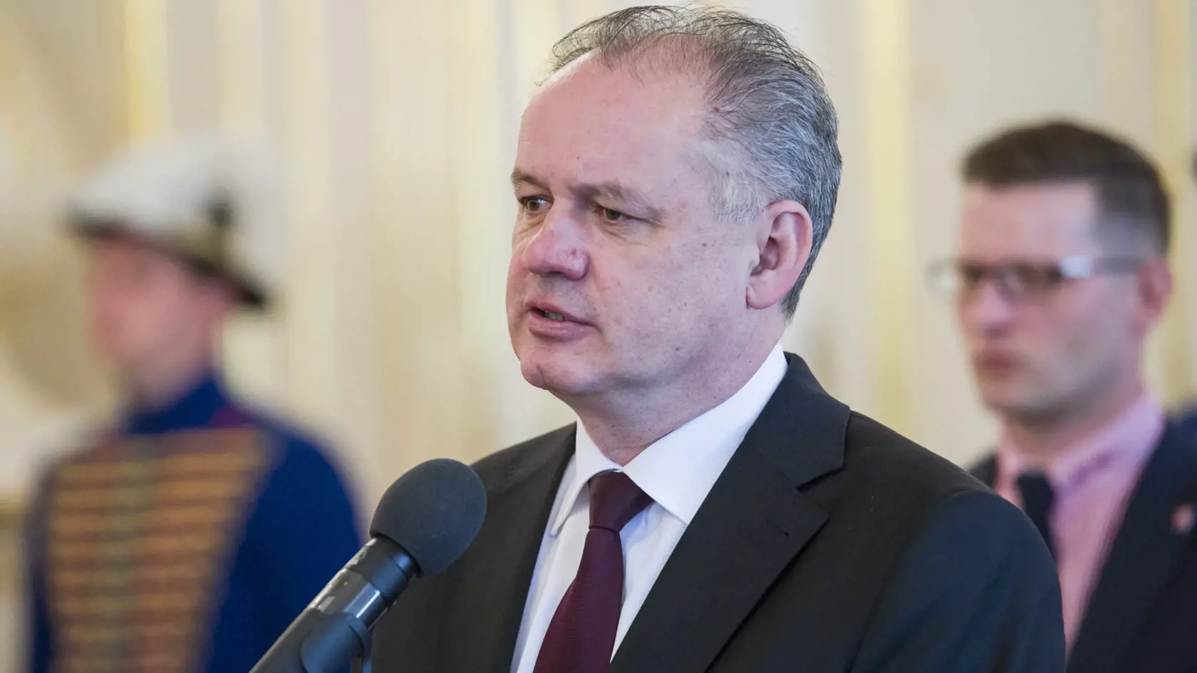 Prezident Andrej Kiska tvrdí, že ľudia necítia efekt drahej informatizácie.