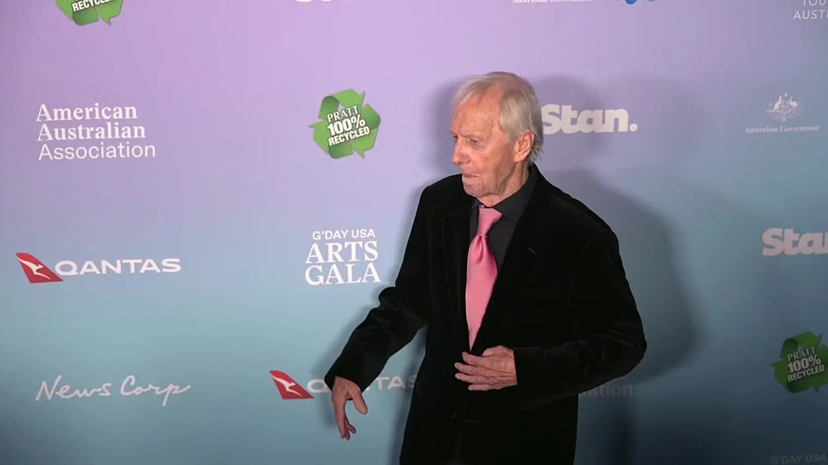 Herec Paul Hogan (85) je v našich končinách najviac známy vďaka nezabudnuteľnému filmu Krokodíl Dundee. Na filmového svalovca sa však dnes už vôbec nepodobá. Zhoršenie zdravotného stavu totiž legende poriadne strpčuje život.