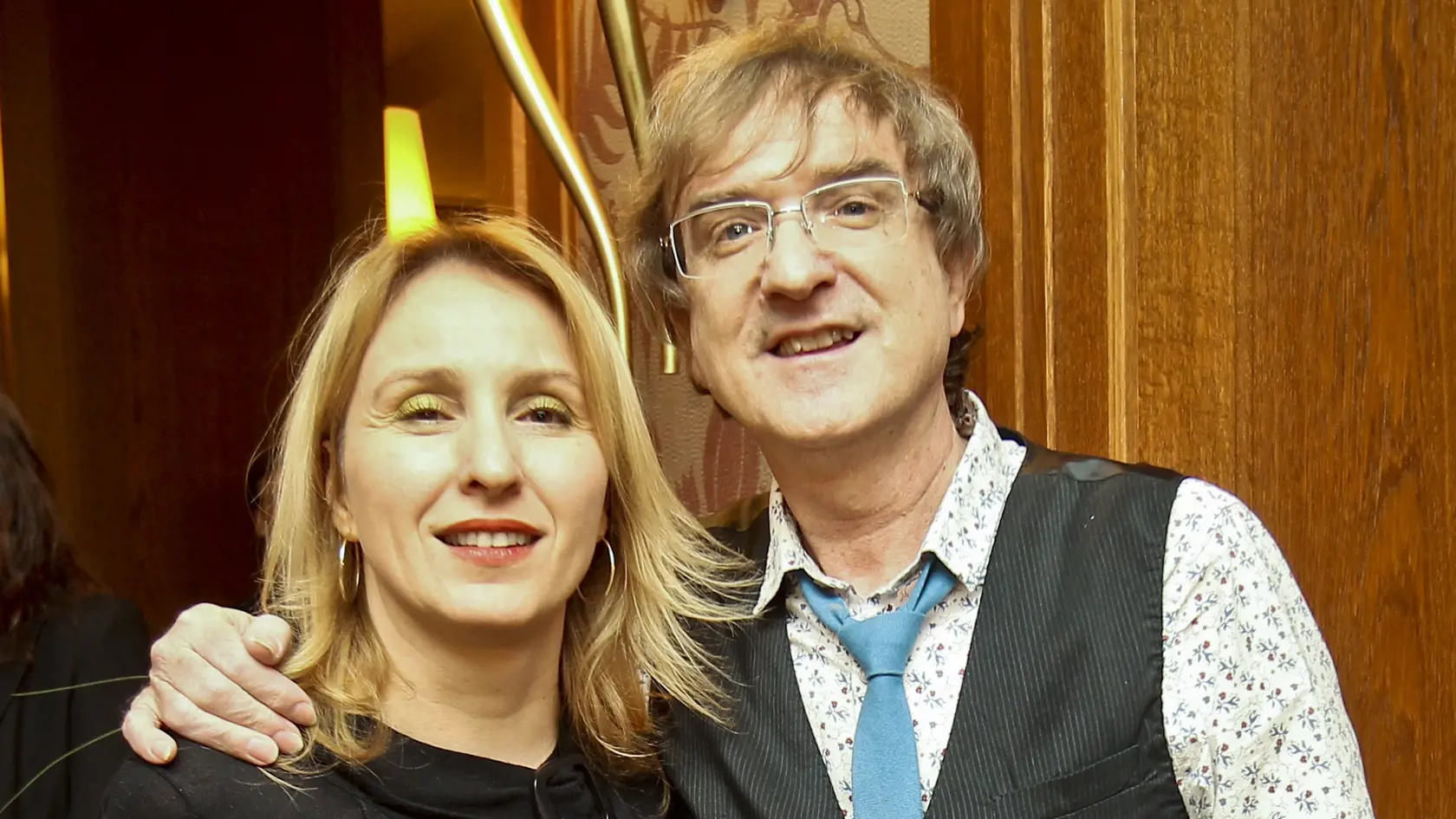 Na snimke zlava Katerina Zbirkova a jej manzel spevak Miroslav Zbirka pocas spevakovho exkluzivneho koncertu pre BHP vo Vysokych Tatrach.