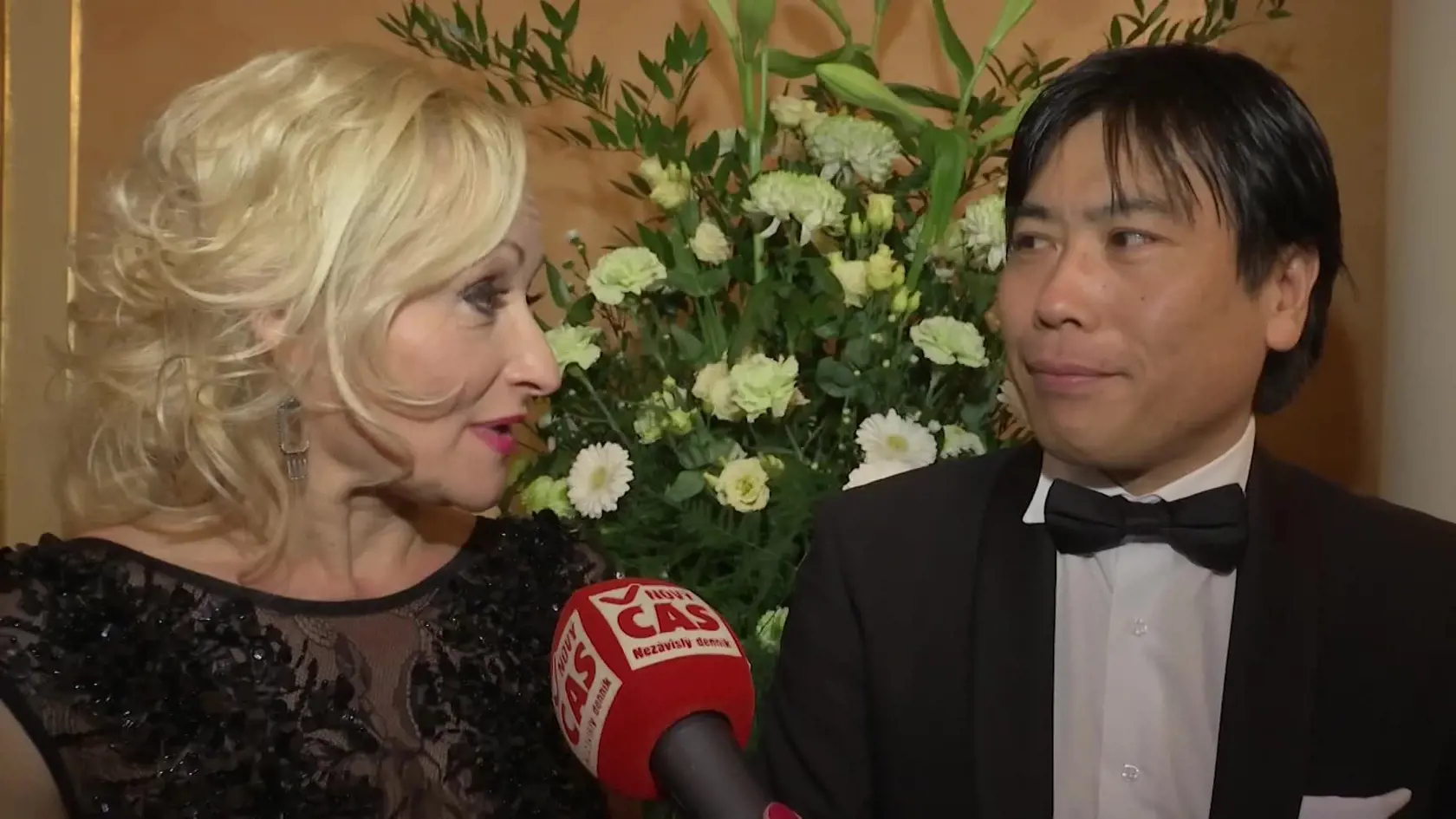 Oľga Belešová zobrala prvýkrát japonského manžela na ples: Čoho sa najviac bál!