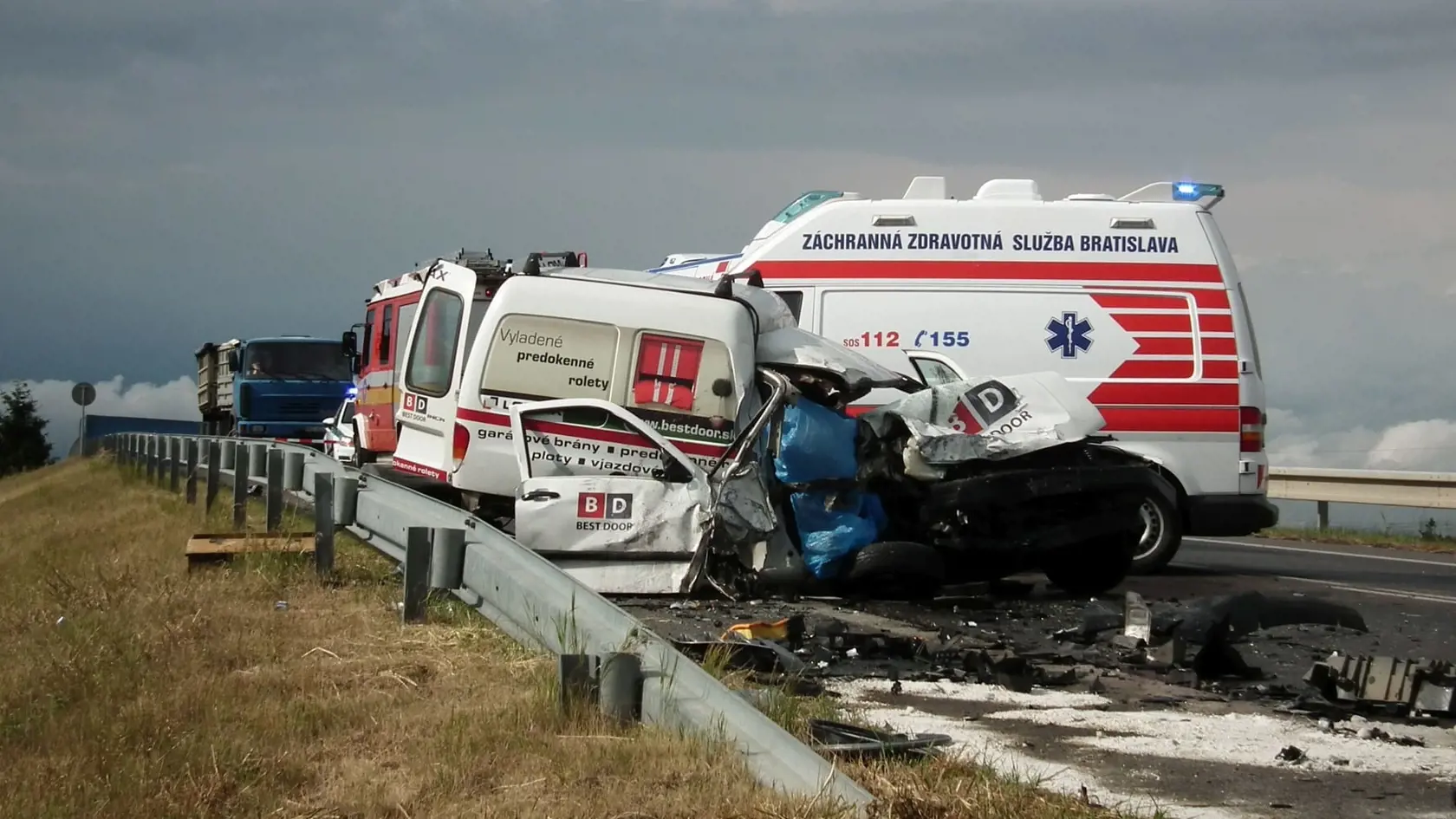 V Seate po náraze do Renaultu zomrel spolujazdec Imrich (+77).