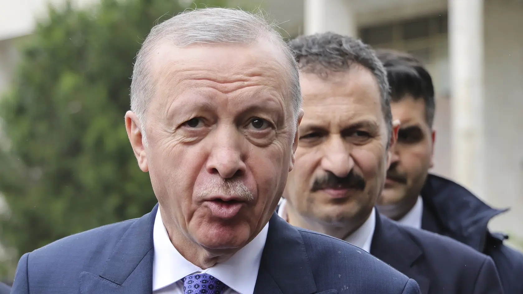 Na archívnej snímke z 16. mája 2025 turecký prezident Recep Tayyip Erdogan počas summitu Európskeho politického spoločenstva (EPC) v Tirane.