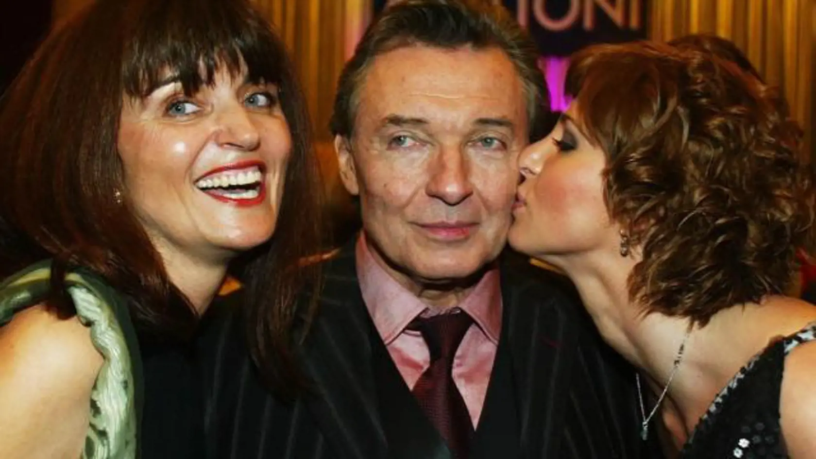 Karel Gott bol celý život veľký milovník žien.