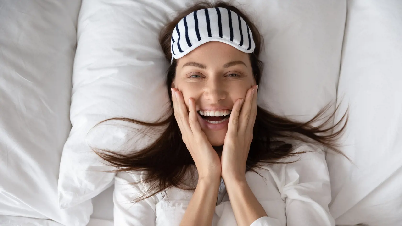 Top,View,Portrait,Of,Smiling,Young,Woman,Wake,Up,In
