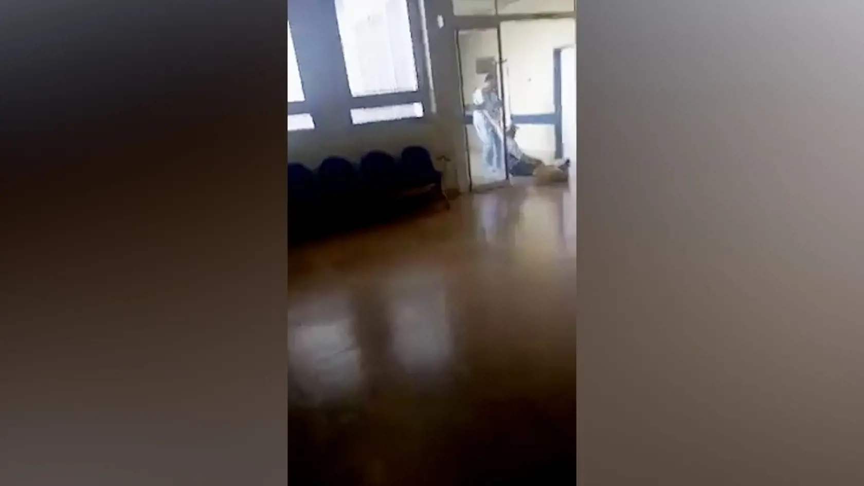 Neľudské správanie zdravotníka pobúrilo aj rezort zdravotníctva.
