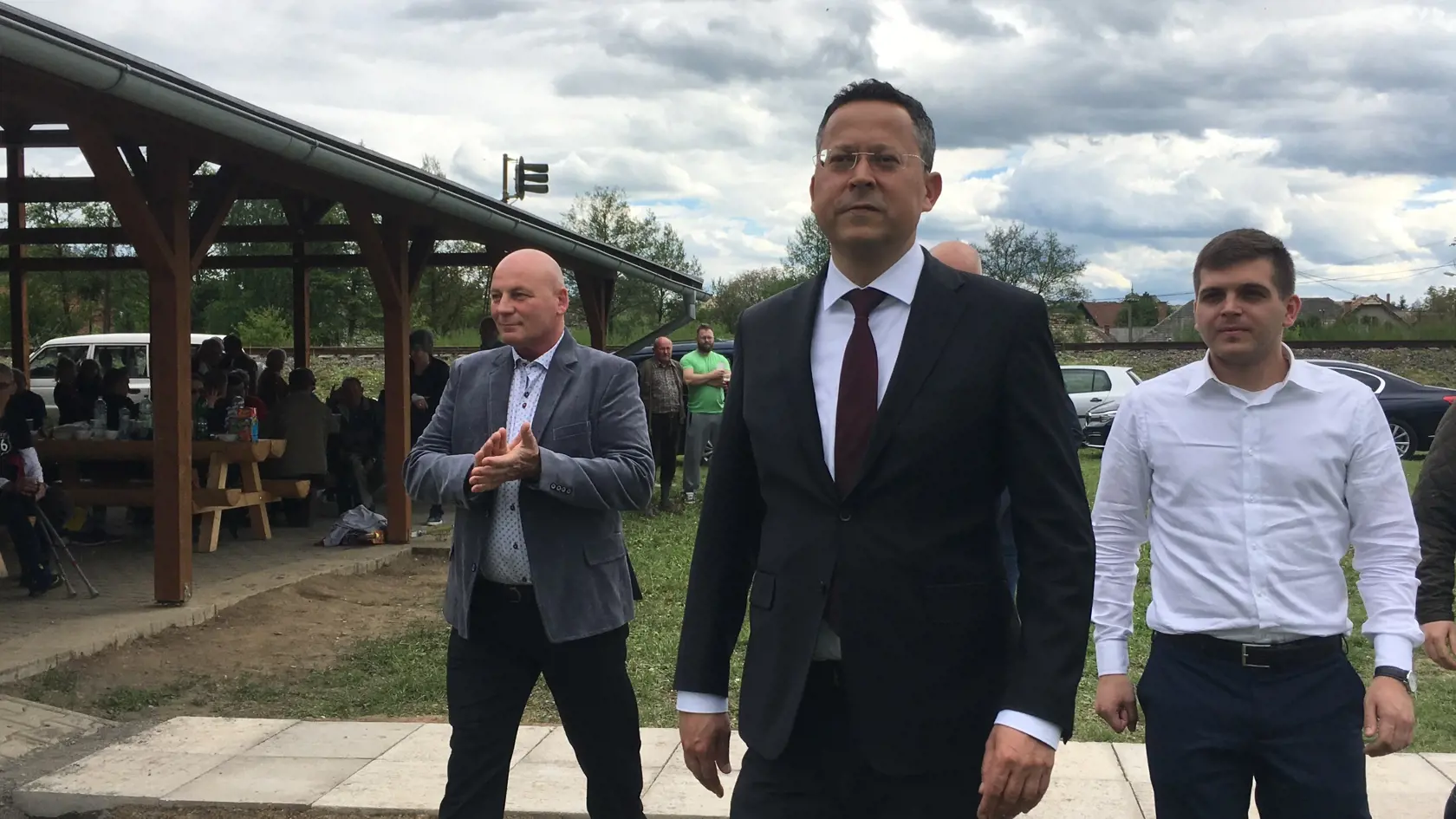 Minister financií sa objavil cez víkend v Brezničke pri Poltári. A kopol si aj do lopty.