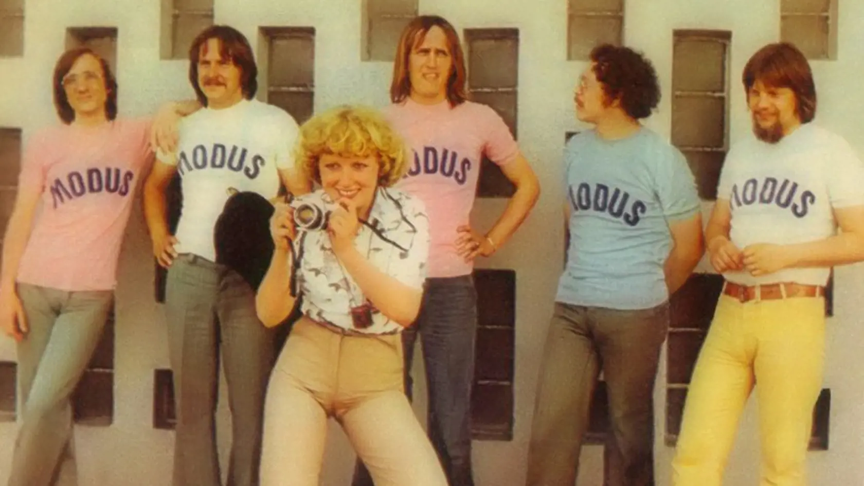Modus, 1977