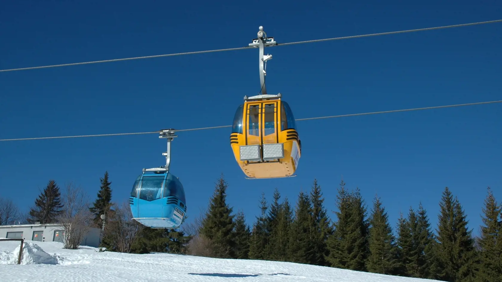 Dnes sa tu nachádza moderná lanovka.