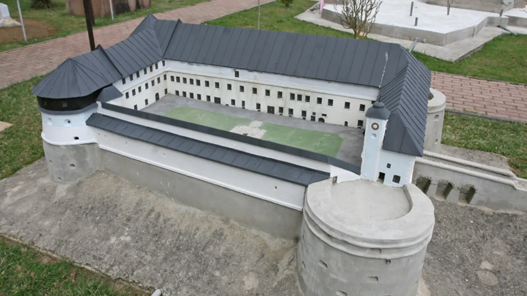 Hrad Červený kameň v súčasnej podobe.