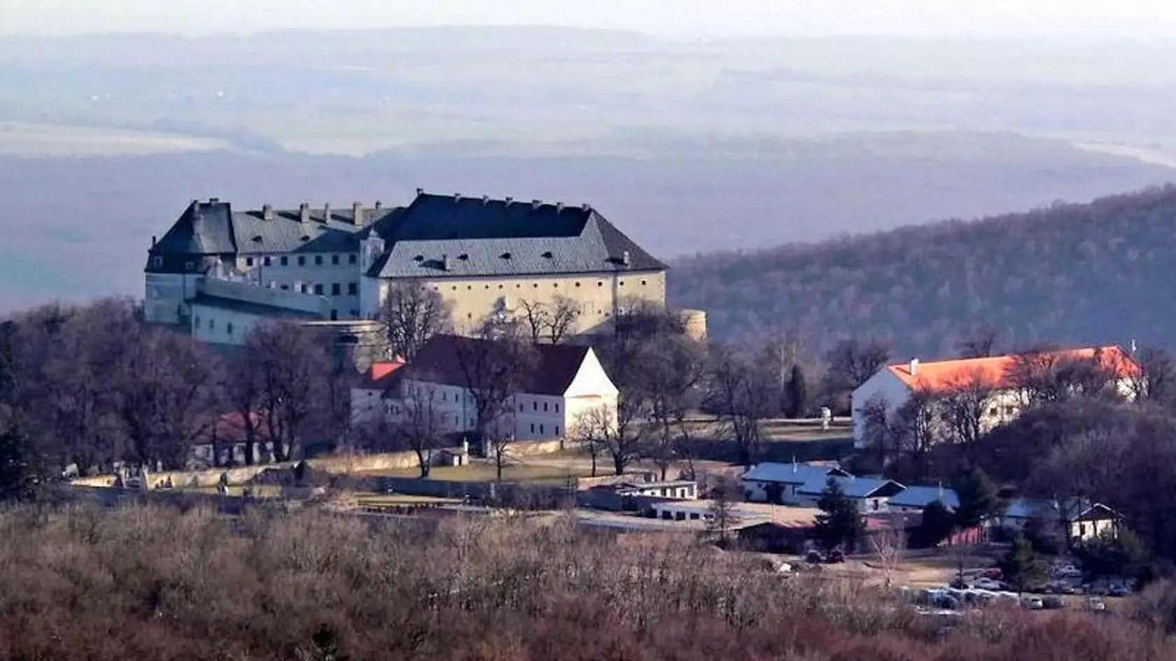 Červený Kameň