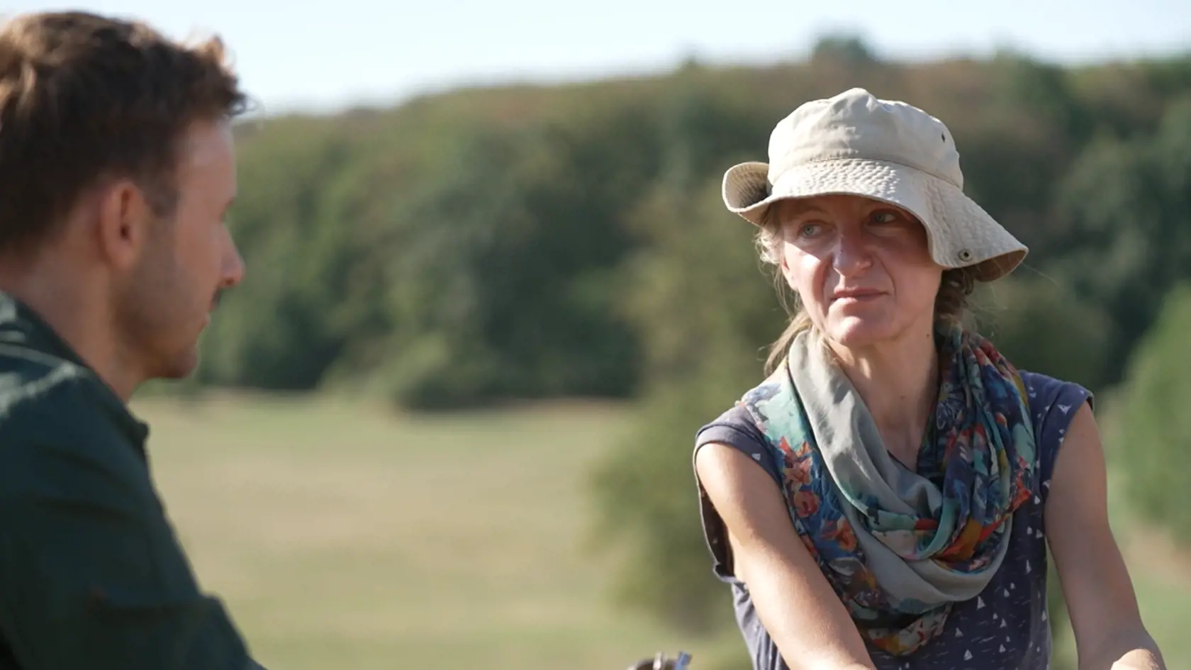 Evu zvolili za duelantku ostatní farmári.