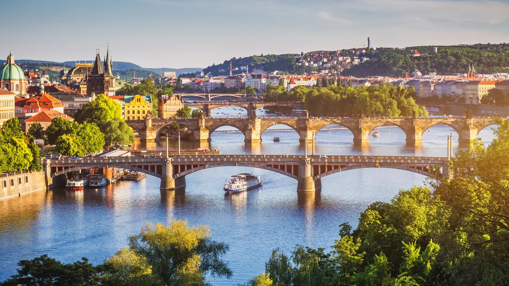 Karlov most prirovnal psychotronik k Lurdom.