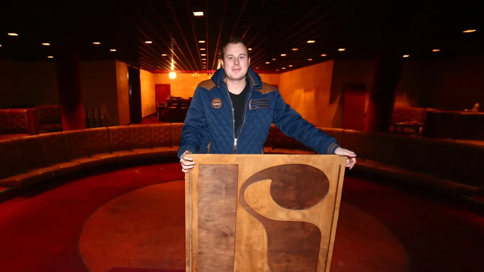 Martin Petrus chce, aby ľudia stáli na lístky do Luny v radoch.