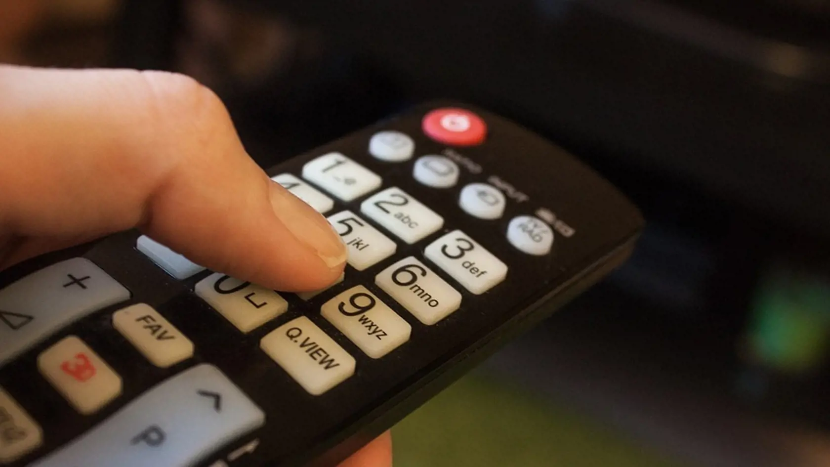 Športové stanice Nova Sport 1 a Nova Sport 2 televízia zatiaľ zrušiť neplánuje.