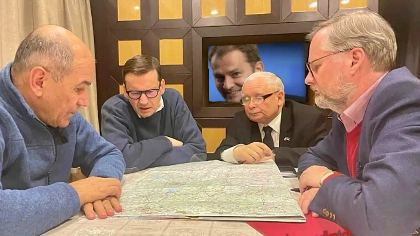 Po internete kolujú zábery z rokovania premiérov Česka, Poľska a Slovinska v Kyjeve. Internetovým vtipkárom na obrázku evidentne chýbal expremiér Igor Matovič, ktorý by na všetko dozeral.