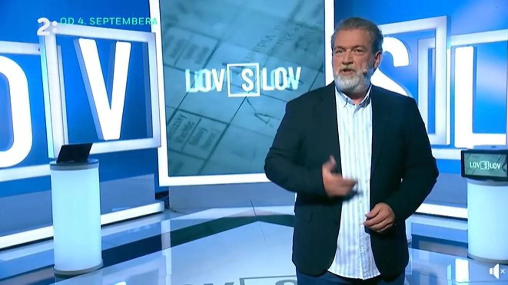 Moderátor Michal Ďuriš v relácii RTVS Lov slov.