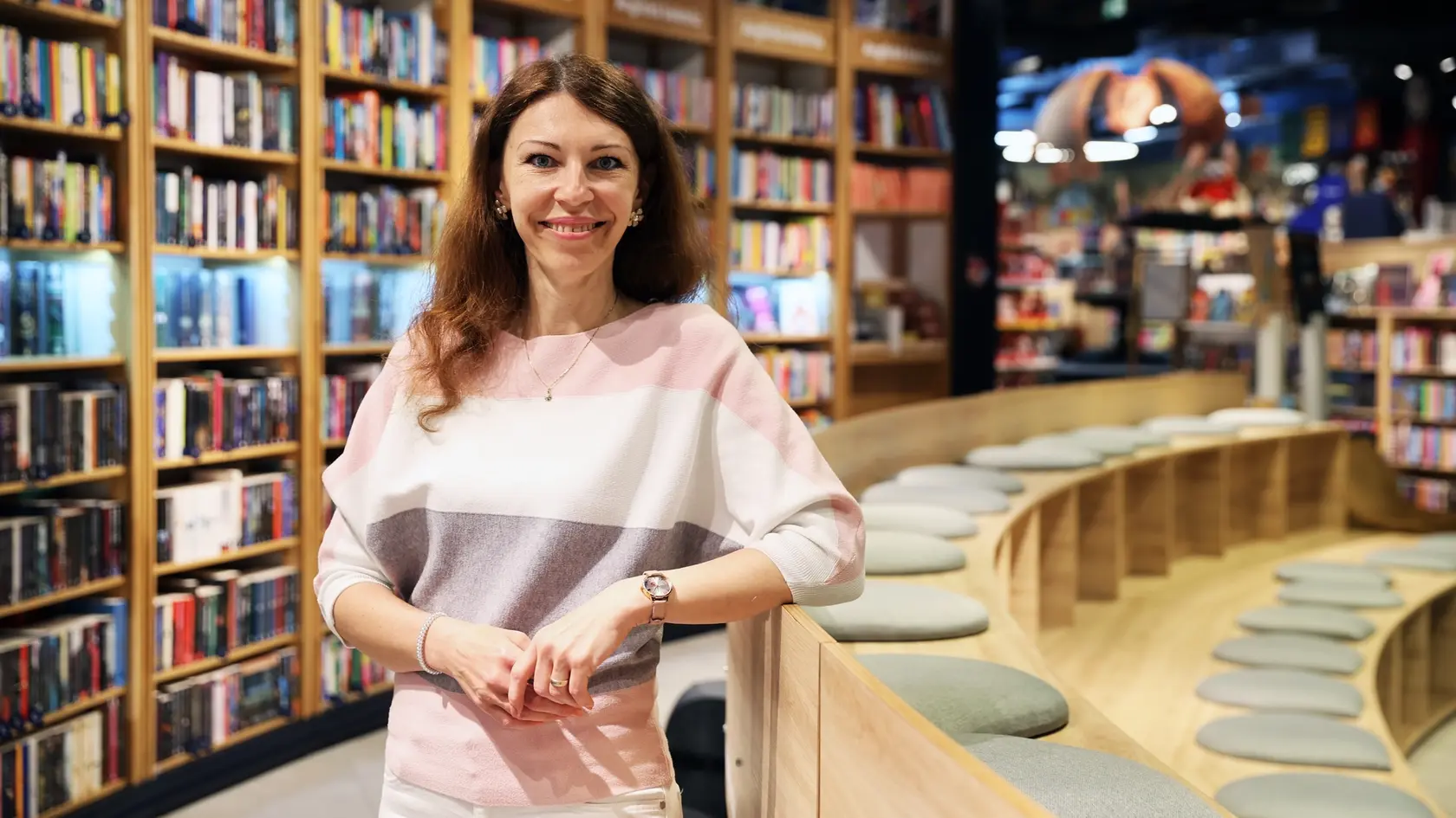 Opustila svet práva a zákonov. Medzi knihami sa cíti, ako hovorí, spokojnejšia a šťastnejšia.