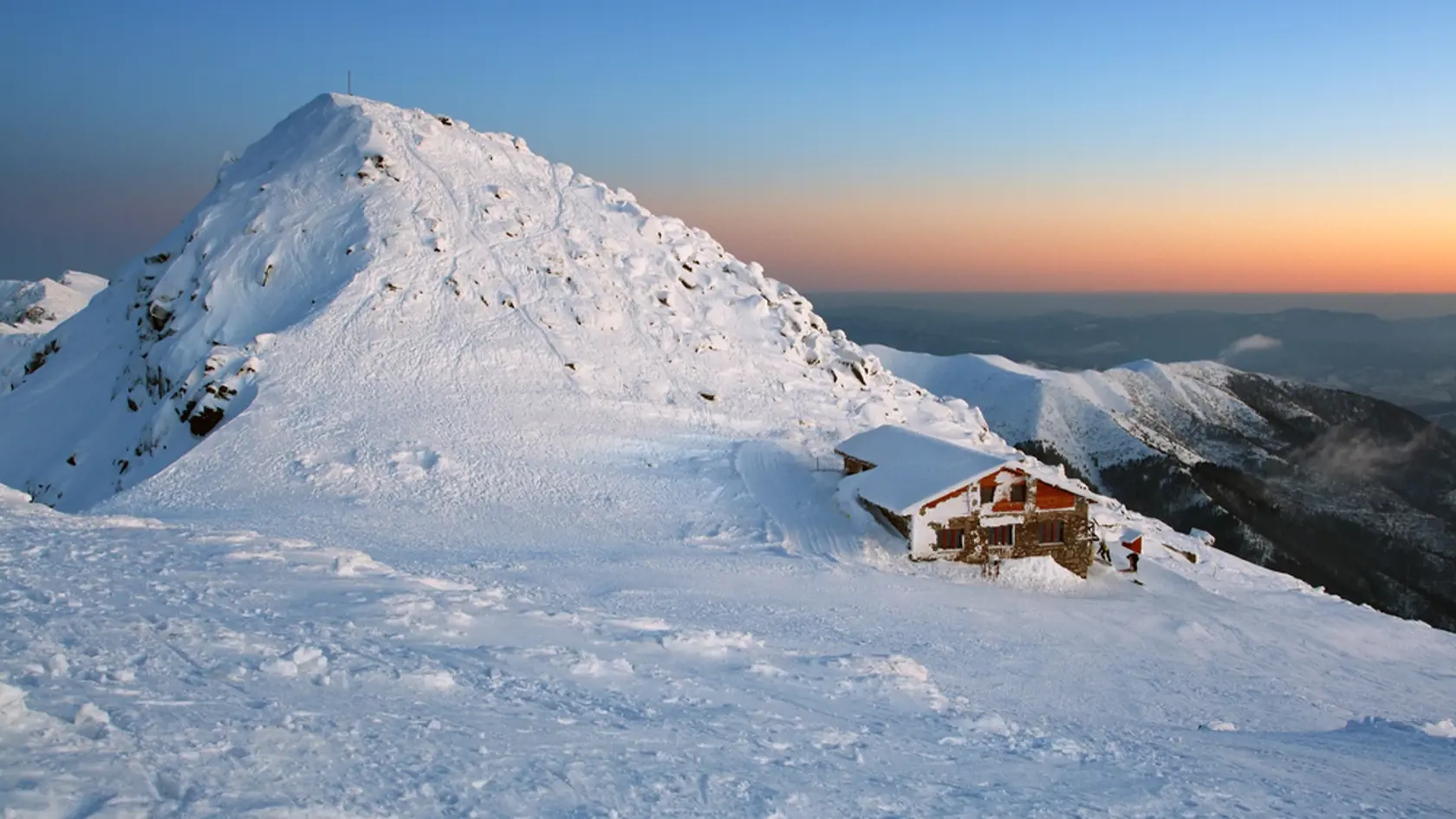 Sunset,In,Mountains,Low,Tatras,-,Slovakia,Name,Of,Peak