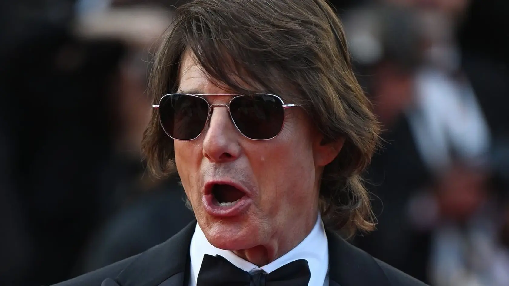 Tom Cruise je preslávený v Hollywoode aj vďaka svojim kaskadérskym kúskom, ktoré si vždy natáča sám. Inak tomu nebolo ani v najnovšej snímke Mission: Impossible – The Final Reckoning.