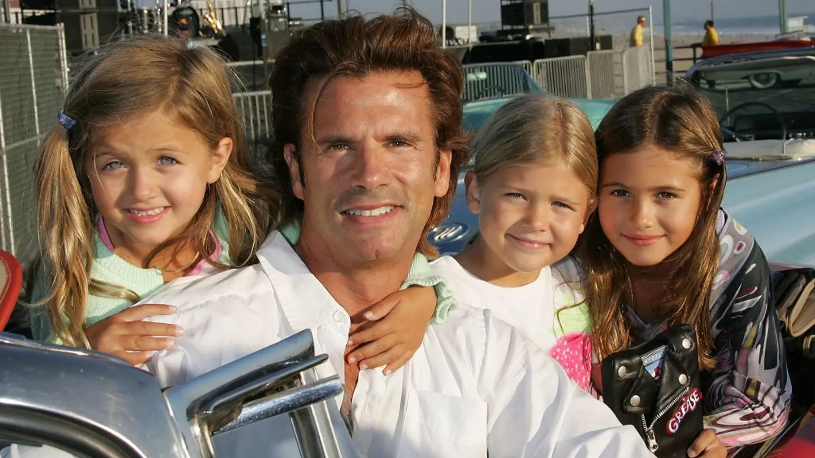 Herec Lorenzo Lamas s dcérami, Victoria je druhá sprava