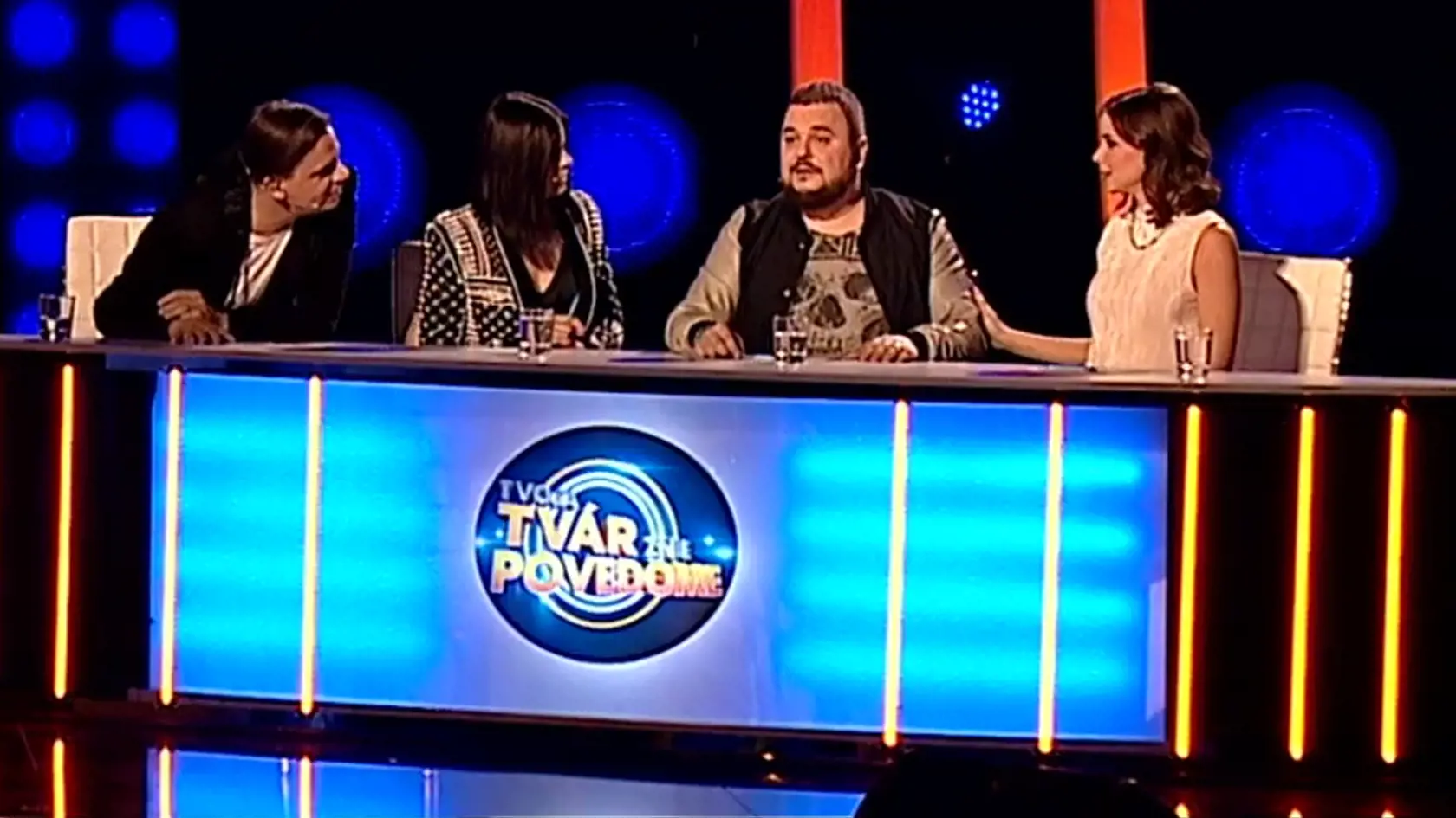V šiestej časti Tvoja tvár znie povedome sa k stálym porotcom pridala Nela Pocisková.