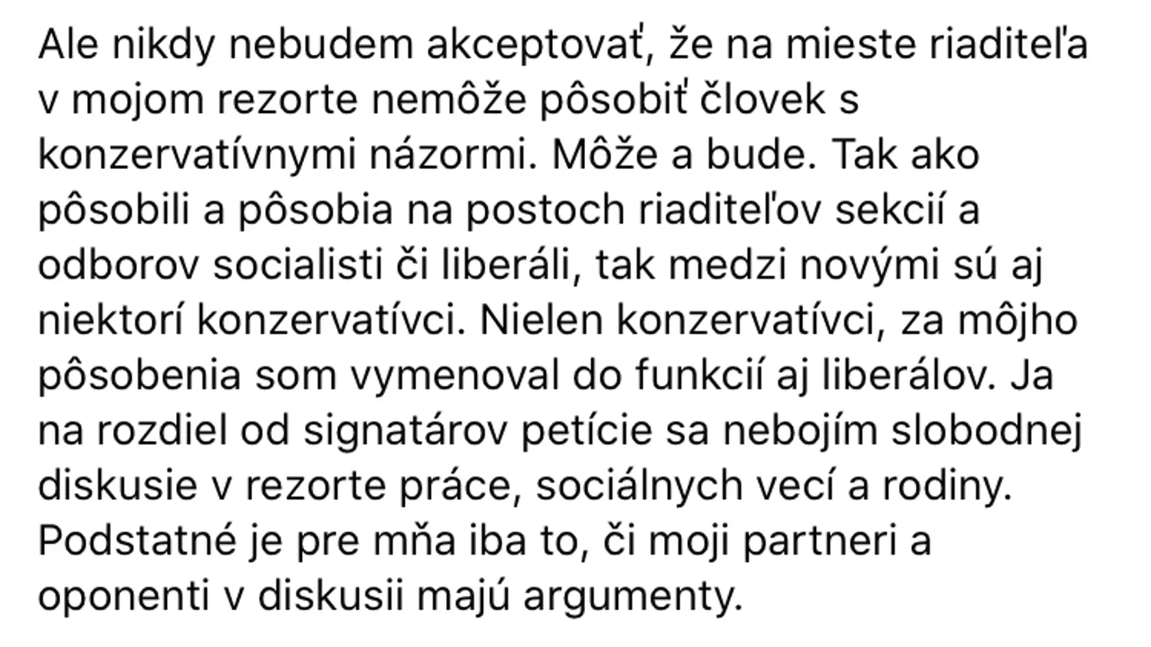 Minister Milan Krajniak si servítku pred ústa nedával.