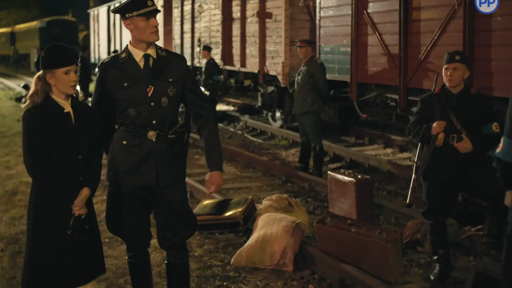 V Dunaji došlo k najhoršiemu a bezcitný nacista Grabe má pod palcom židovské transporty do Poľska.