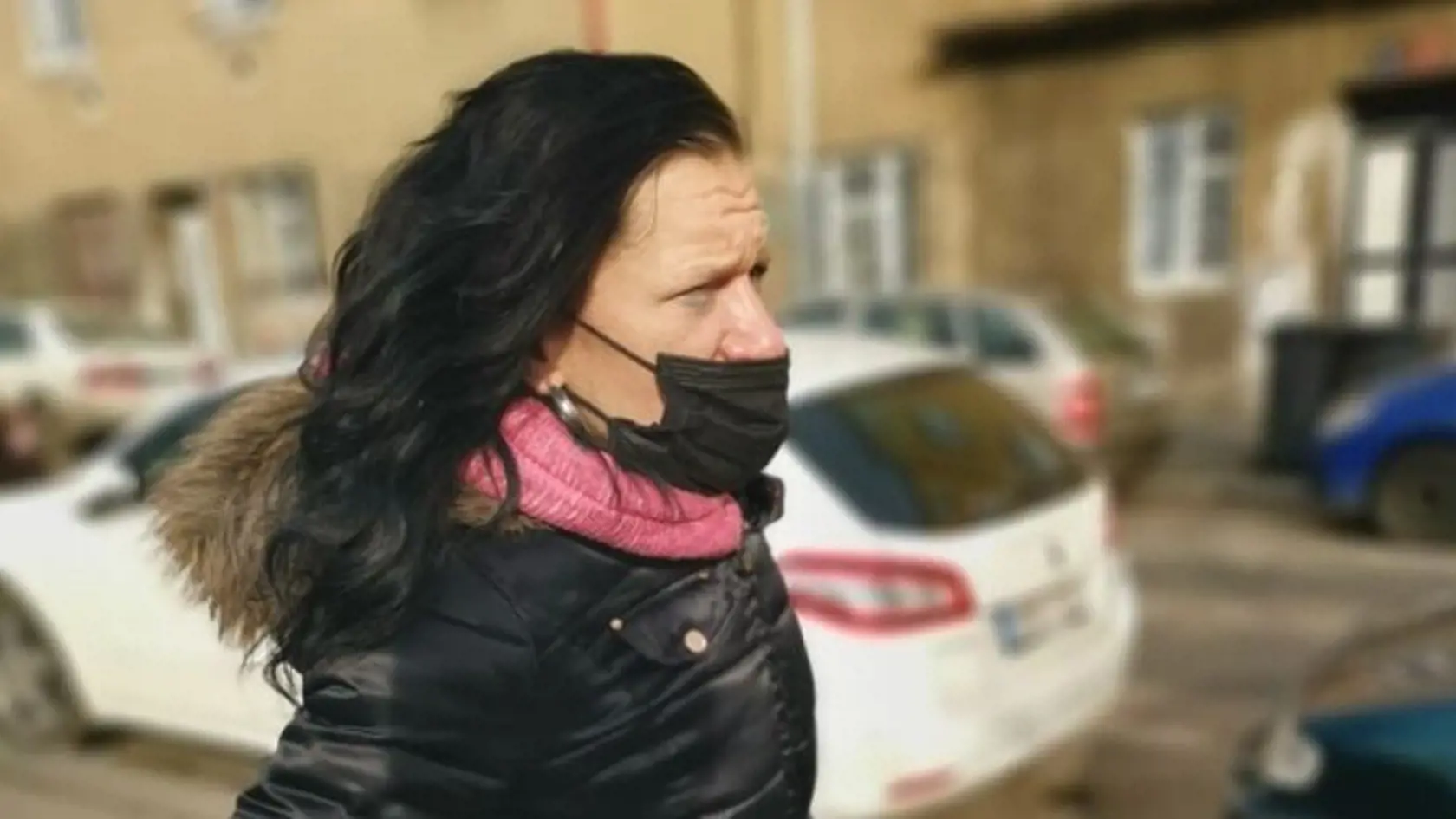 Dokument Katka sa stal fenoménom dokumentárnej tvorby a príbeh narkomanky, hlavnej hrdiny chytil za srdce mnohých ľudí. Katarína Bradáčová je od mlada závislá na drogách a žije v uliciach Prahy.