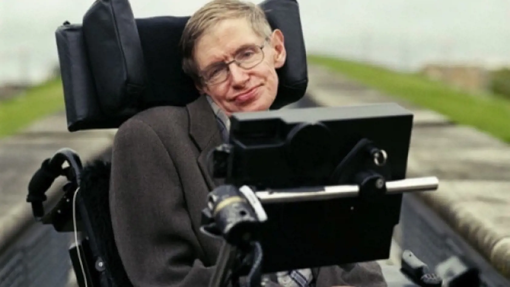 Britský teoretický fyzik Stephen Hawking († 76) bol príkladom výnimočného vedca a nezlomného človeka.