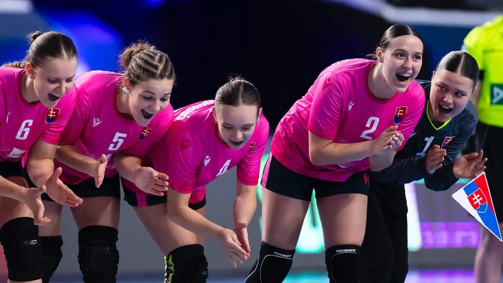 Slovenské hádzanárky získali titul na majstrovstvách Európy hráčok do 17 rokov.