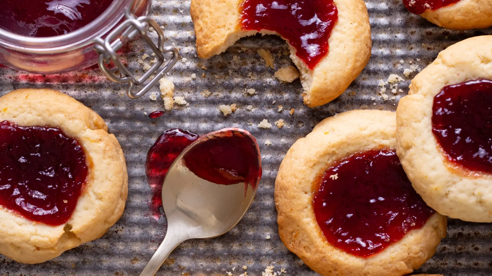 Džemové cookies.