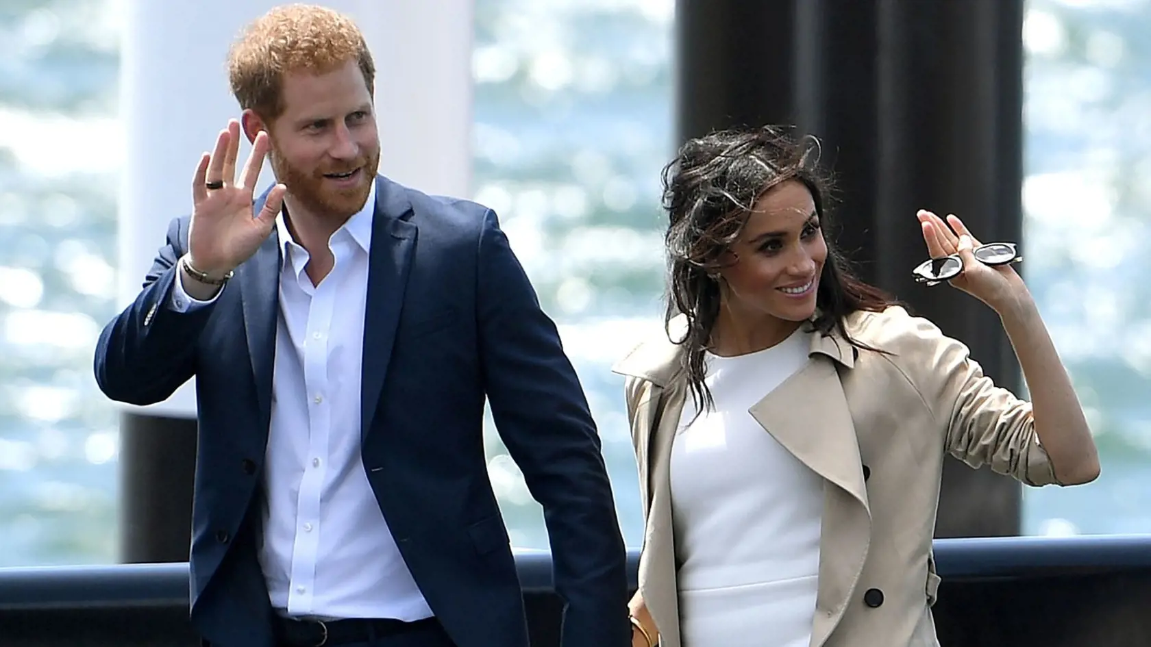 Princ Harry a jeho manželka Meghan sa rozhodli vzdať kráľovských povinností. Môžu však stratiť aj kráľovskú apanáž.