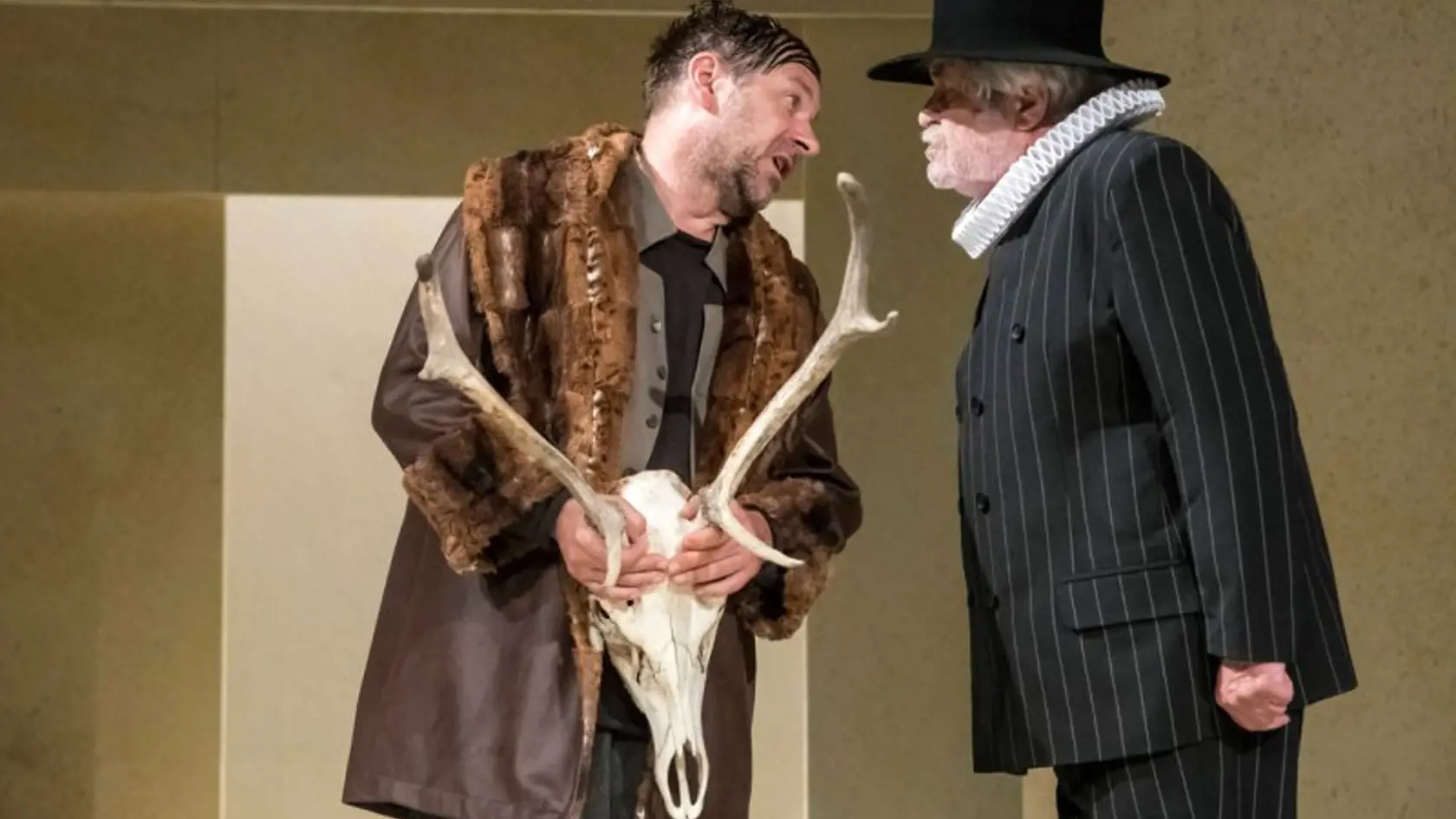 Igor Kasala ako Falstaff v predstavení Veselé panie z Windsoru.