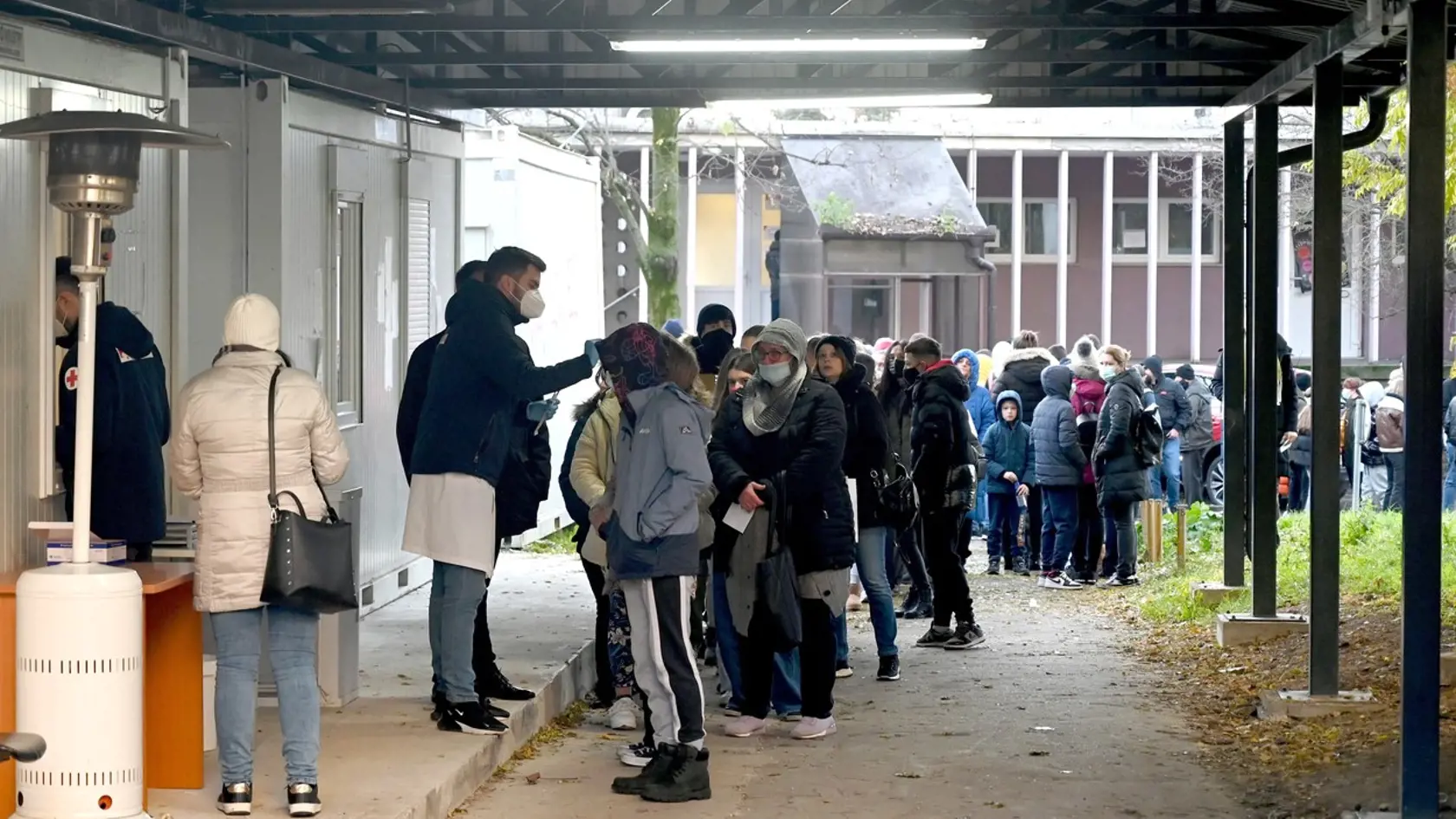 Na snímke testovanie na čierny kašeľ v Chorvátsku.