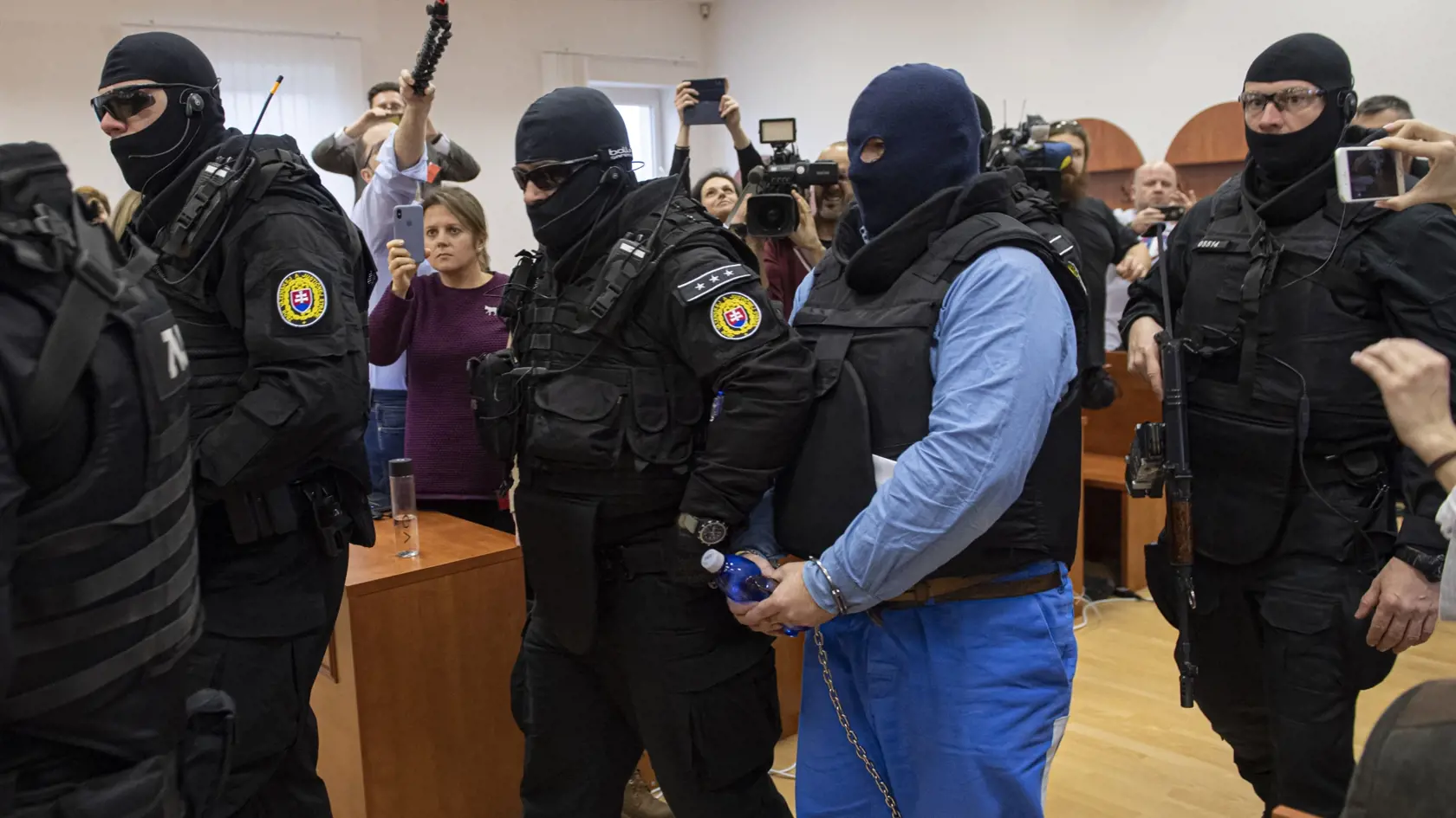 Hlavné pojednávanie v kauze vraždy novinára Jána Kuciaka a jeho snúbenice Martiny Kušnírovej na Špecializovanom trestnom súde v Pezinku 14. januára 2020. Na snímke vpravo korunný svedok Zoltán Andruskó.