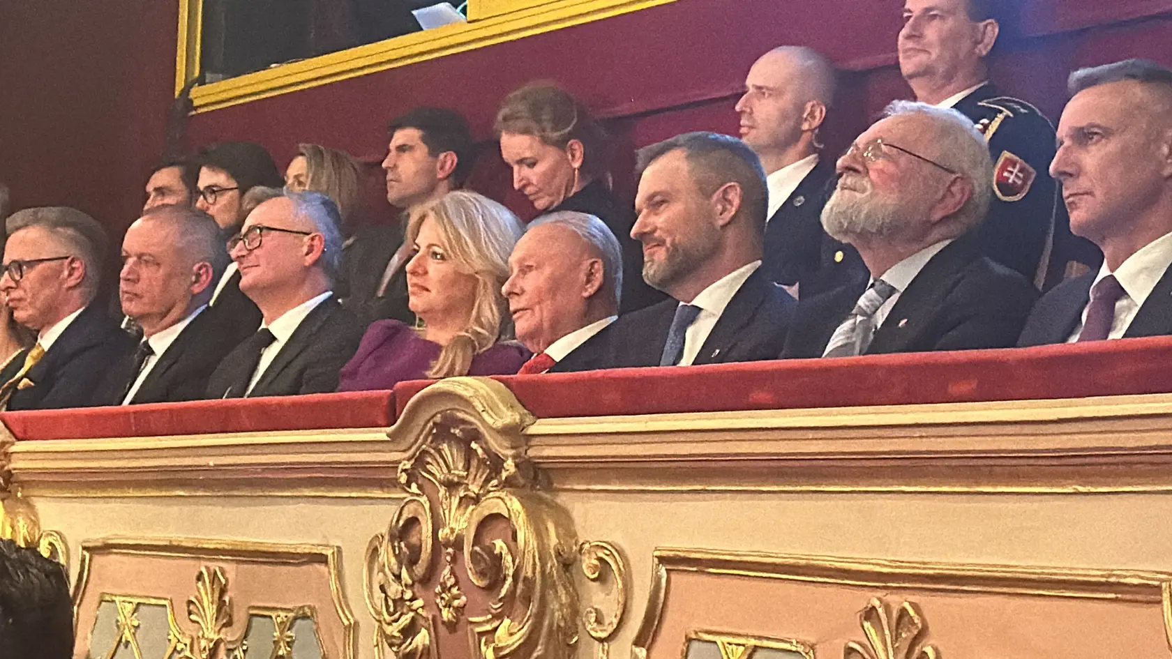 Na odovzdávaní ceny nechýbal prezident Kiska, predseda Ústavného súdu Ivan Fiačan či Richard Raši.