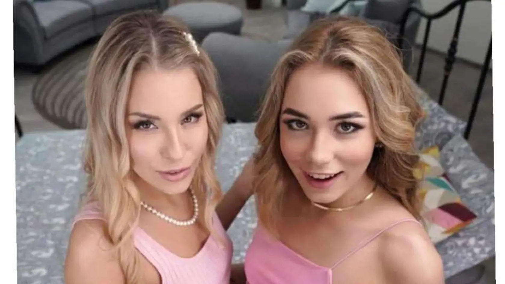 Známa porn*herečka Rika Fane a Denisa Veselá pri spoločnom natáčaní.