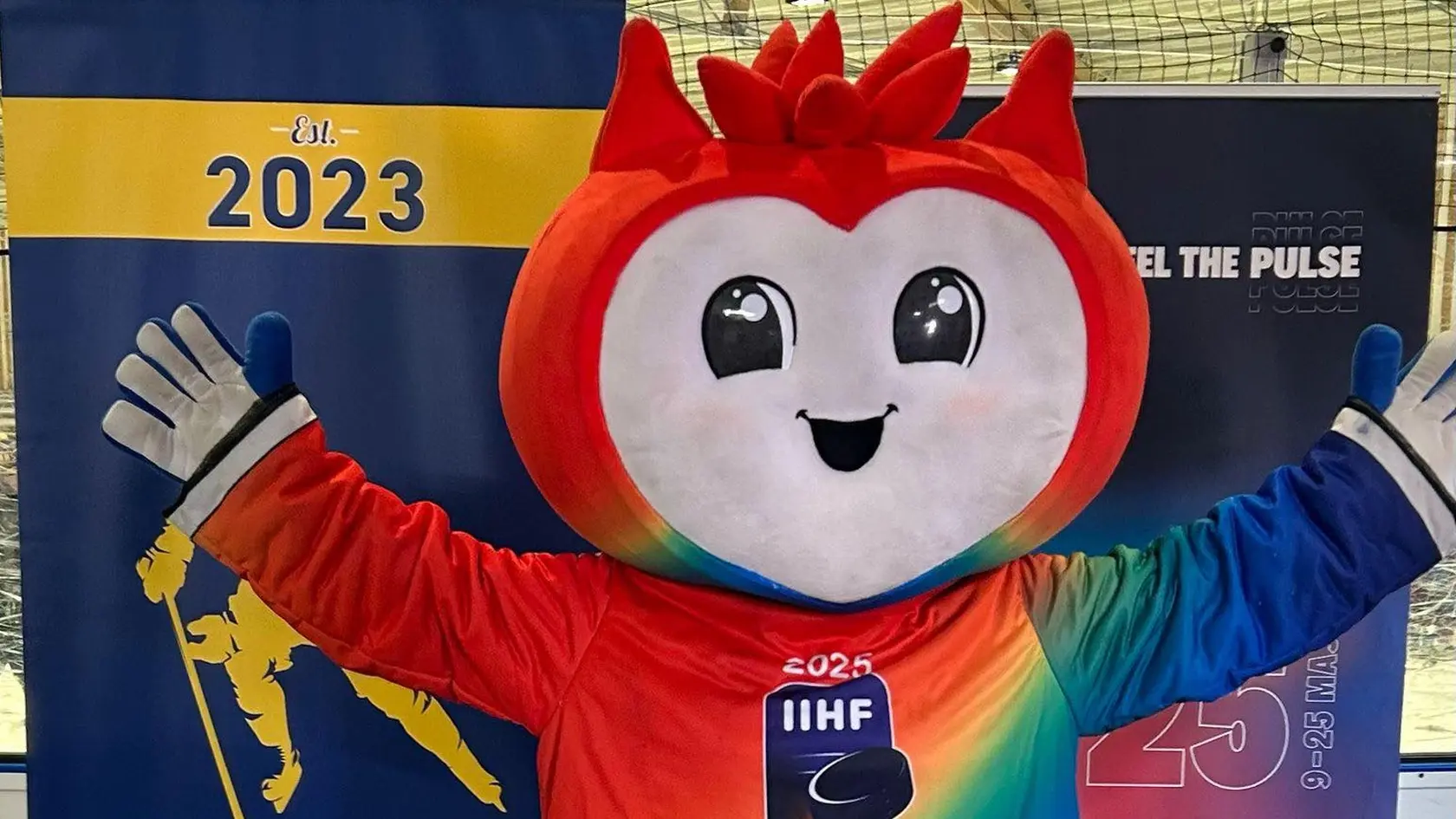 Maskot tohtoročných majstrovstiev sveta v ľadovom hokeji je Beaty.