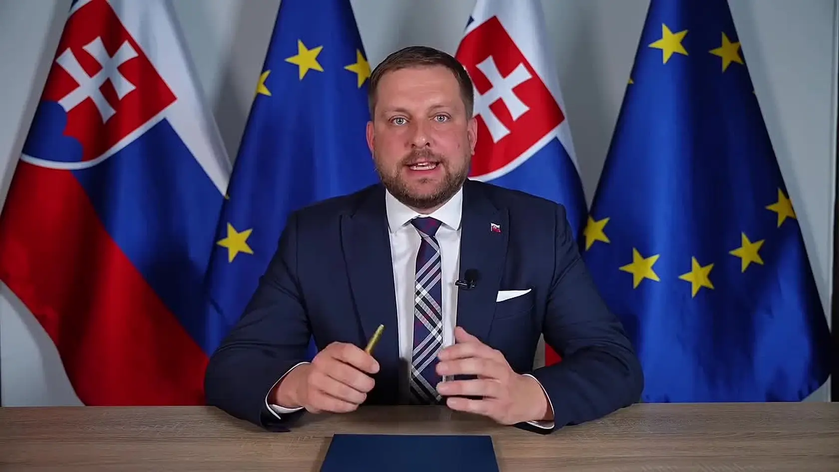 K zámeru vlády na čele s premiérom Robertom Ficom (Smer) nepodporiť pandemickú dohodu sa kriticky postavila nielen opozícia, ale aj minister zdravotníctva Kamil Šaško.