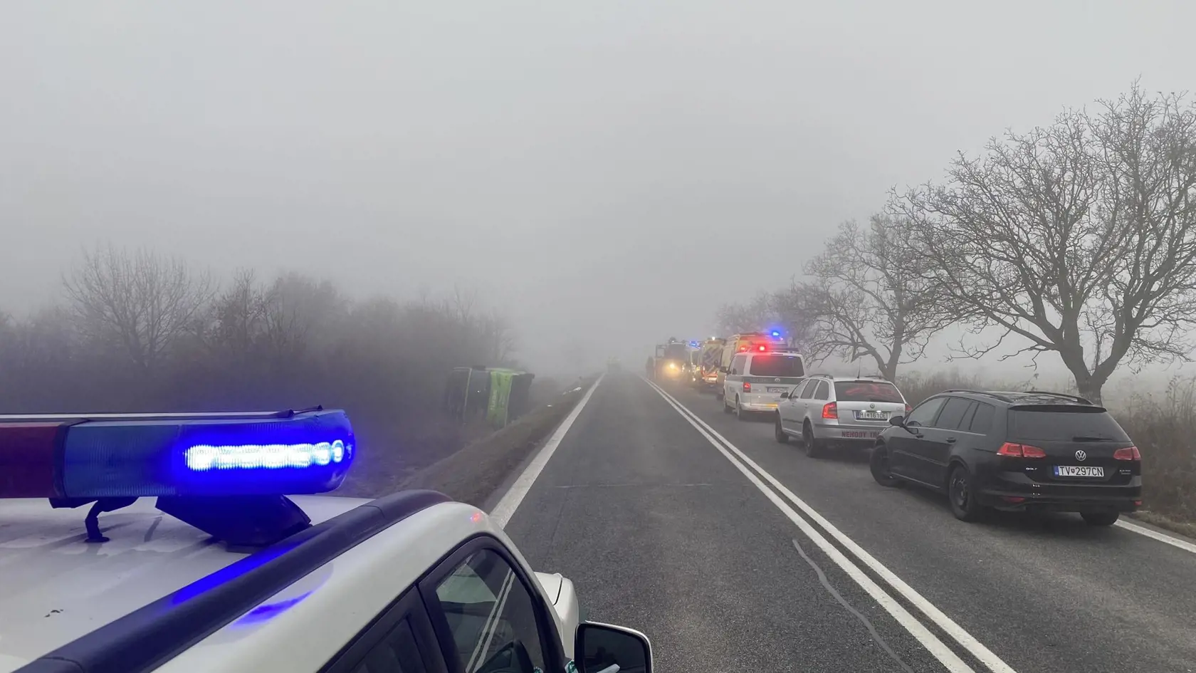 Cesta medzi horským priechodom Dargov a mestom Sečovce je momentálne kvôli dokumentovaniu dopravnej nehody neprejazdná.