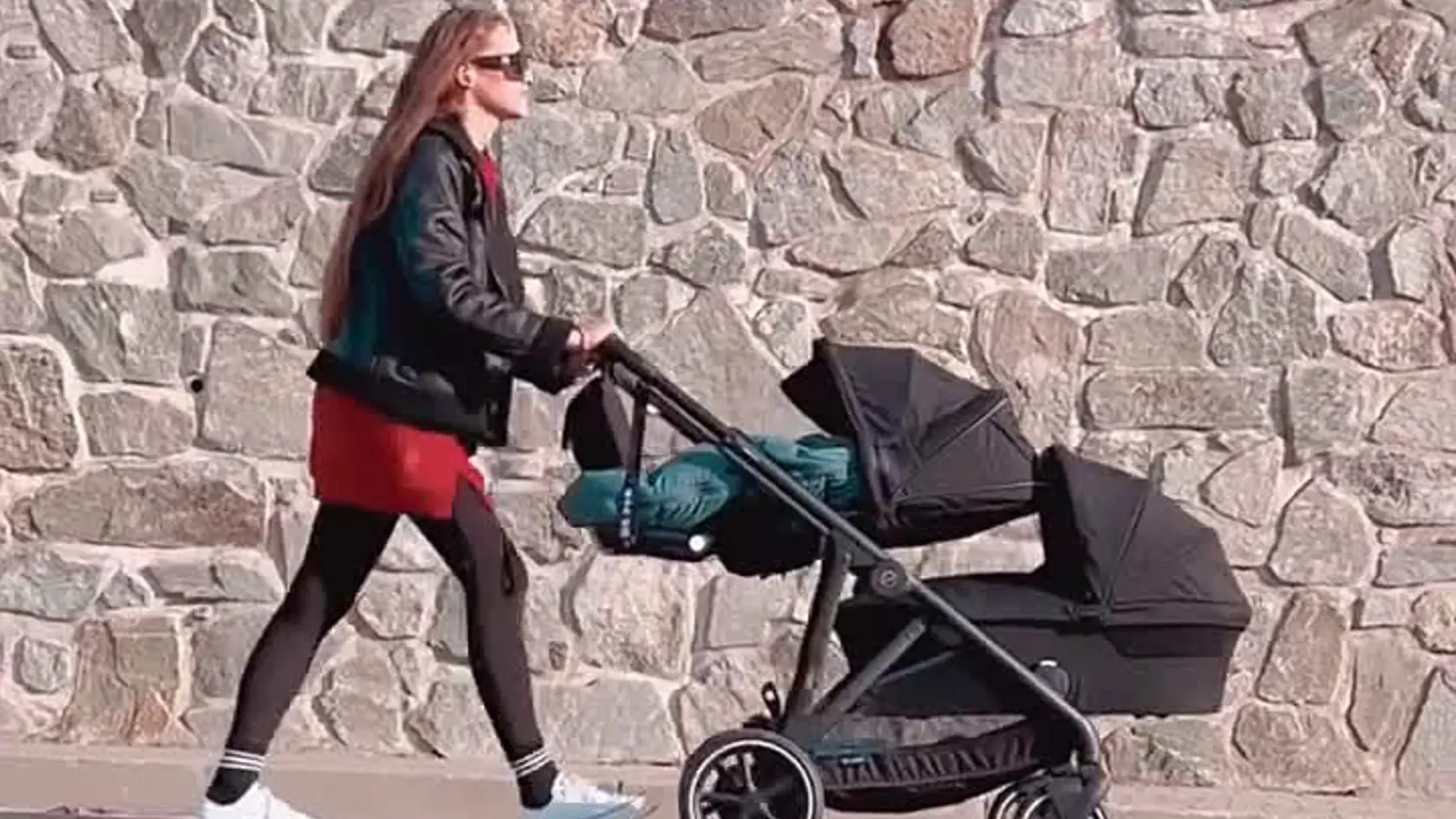 Štýlová mamička Ivana Bezdeda: Takto kočíkuje oboch synčekov