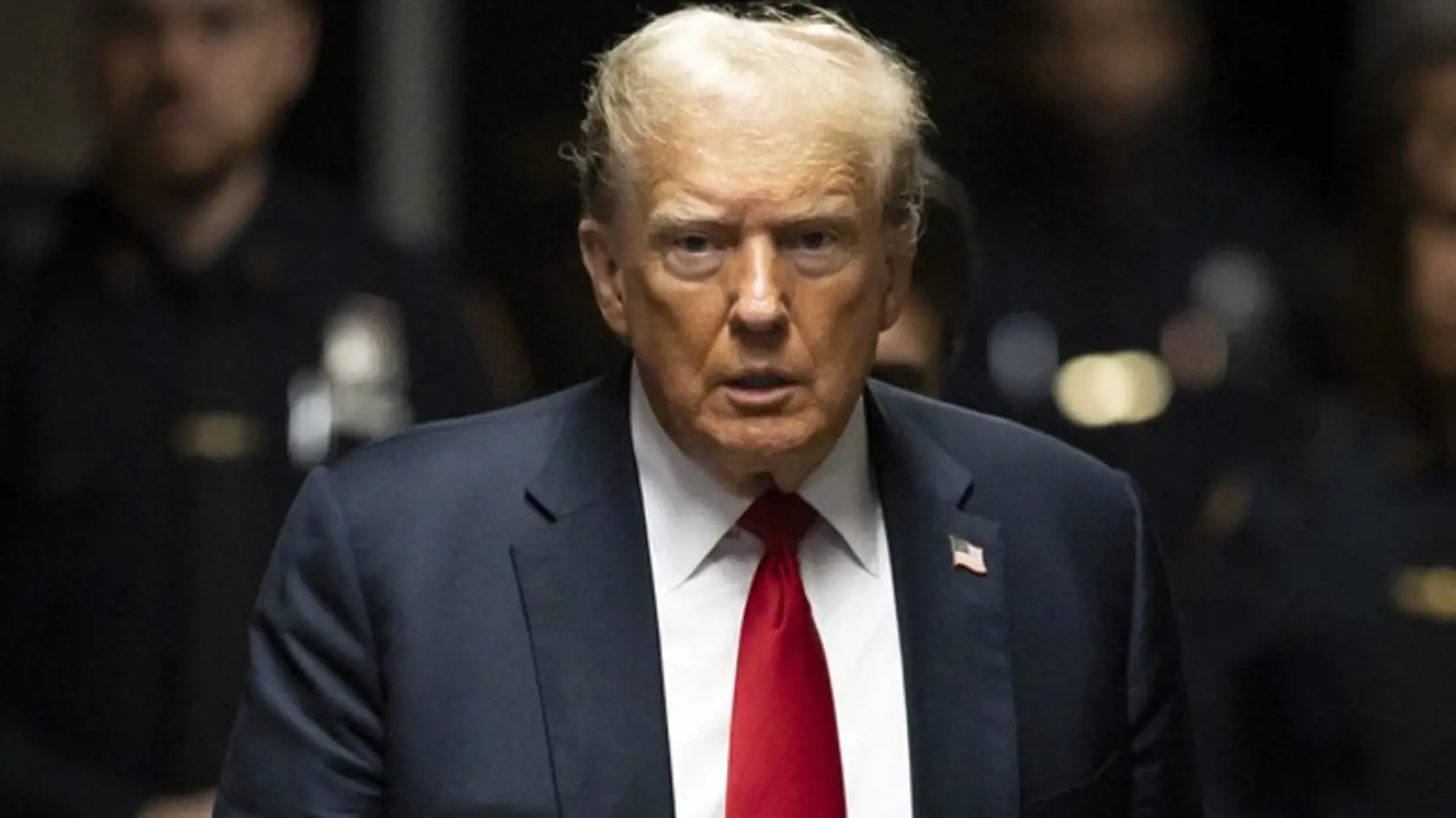Vinný: Porota newyorského súdu uznala Donalda Trumpa za vinného vo všetkých 34 bodoch obžaloby.