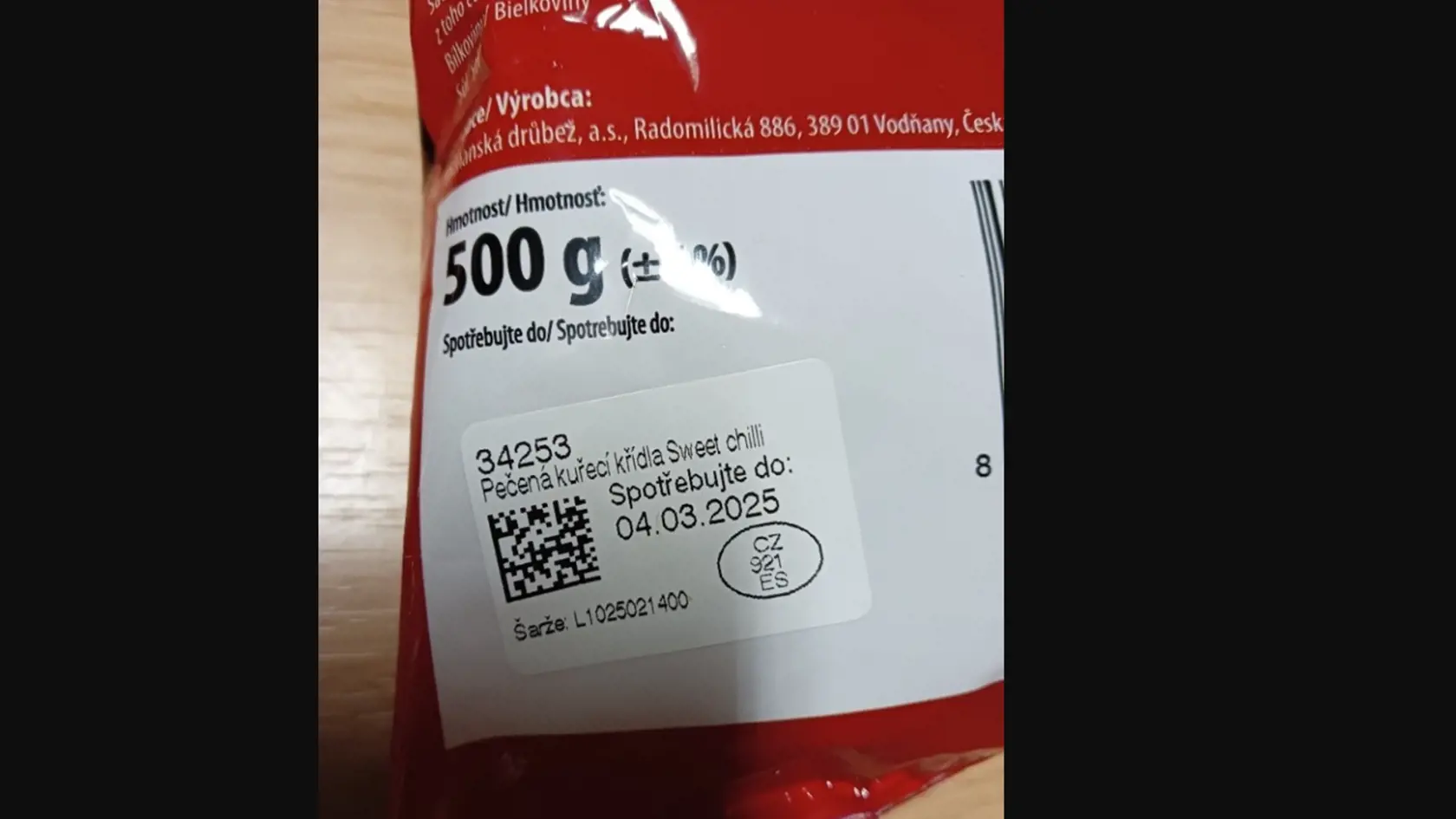 Nevyhovujúci výrobok: Kuracie krídla s príchuťou Sweet chilli 